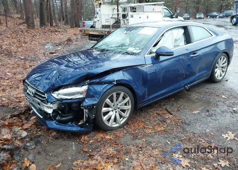 2018 Audi A5 2.0T Premium из США, поврежденный, VIN WAUNNAF54JA010569